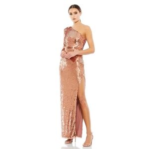 NWT Mac Duggal One Sleeve High Slit Gown - size 6